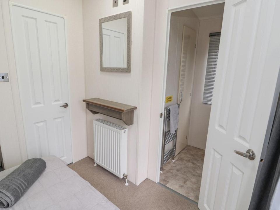 Mulberry Lodge, Felton, Holiday home